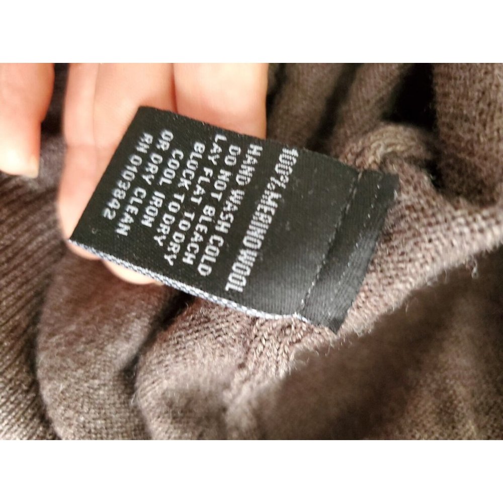 Neiman Marcus Mens Merino Wool Brown Collared Pullover Sweater In Size Small - Picture 3 of 6